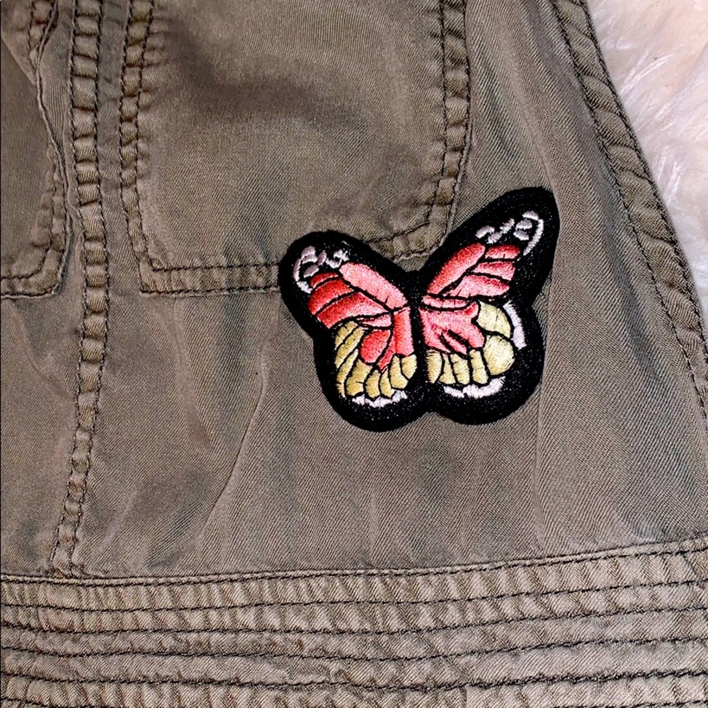 Short overalls